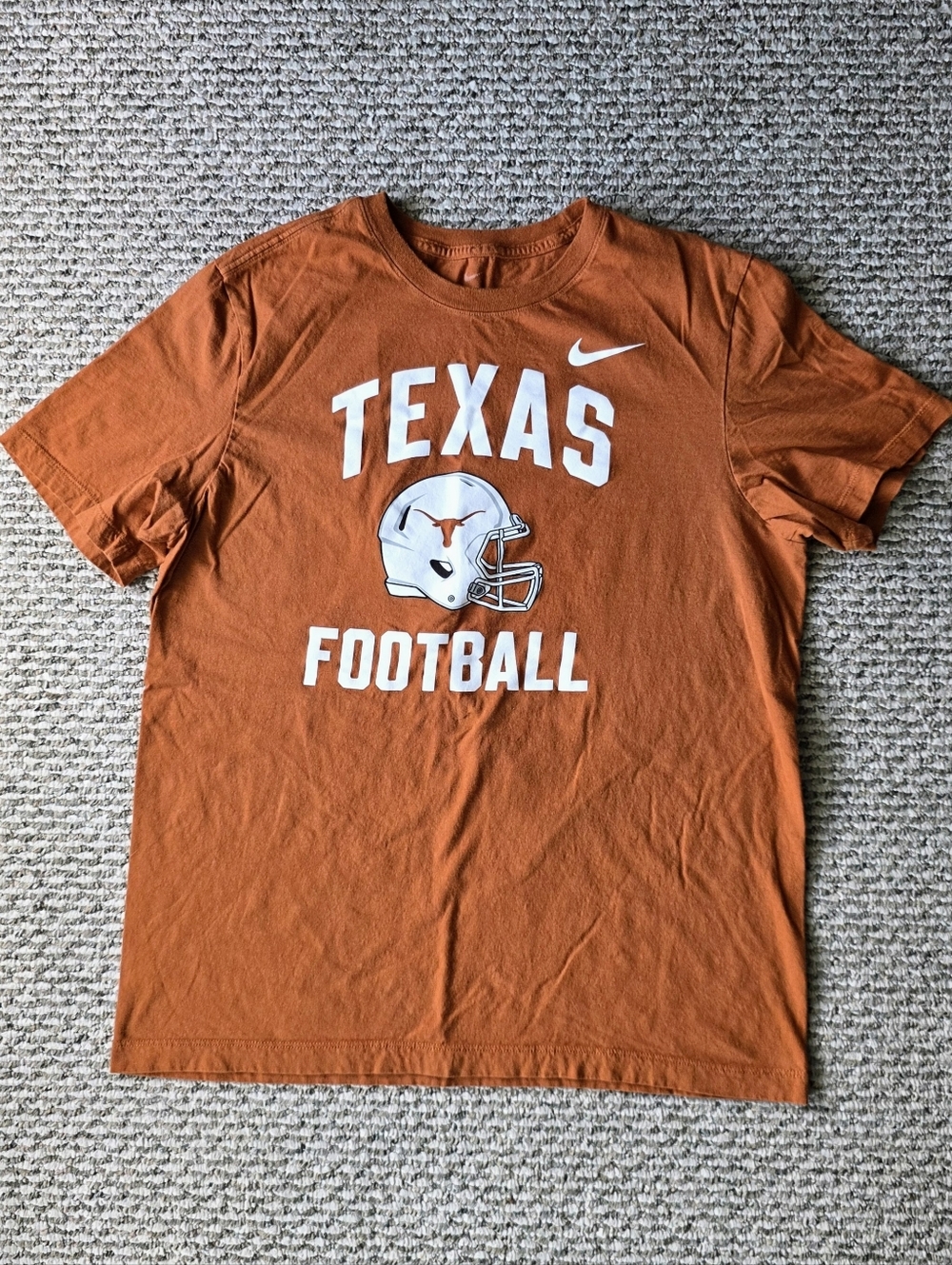 Nike Men's Texas Longhorns Burnt Orange Football Helmet T-Shirt